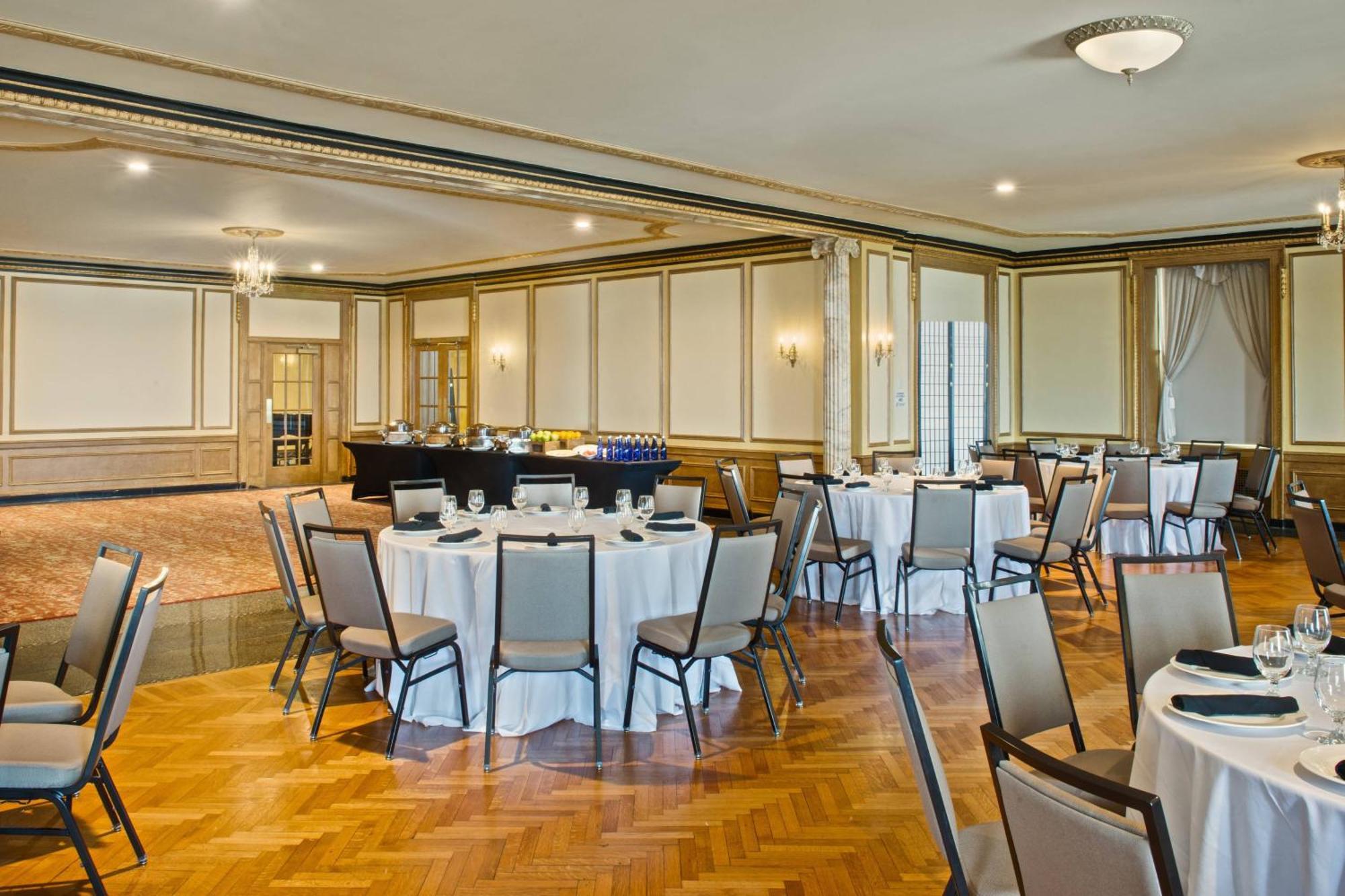 Готель Marriott Syracuse Downtown Екстер'єр фото